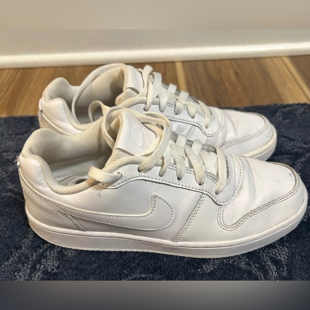 Nike Ebernon Low Triple White 
Size 6.5